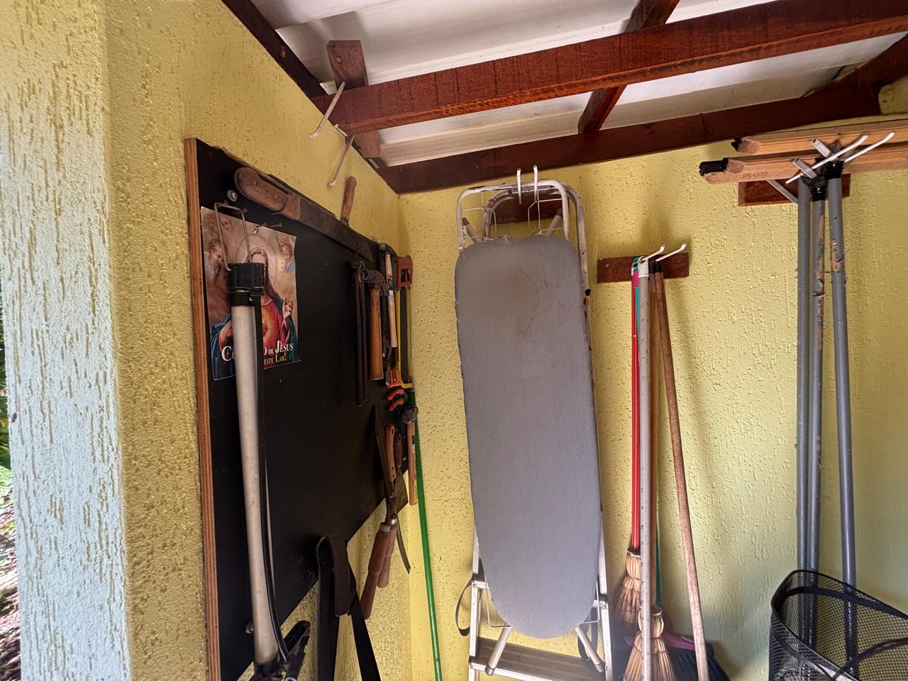 VENDE: LINDA RESIDENCIA COM 03 DORMITÓRIOS - JARDIM MARIA IMACUALADA II EM BRODOWSKI-SP