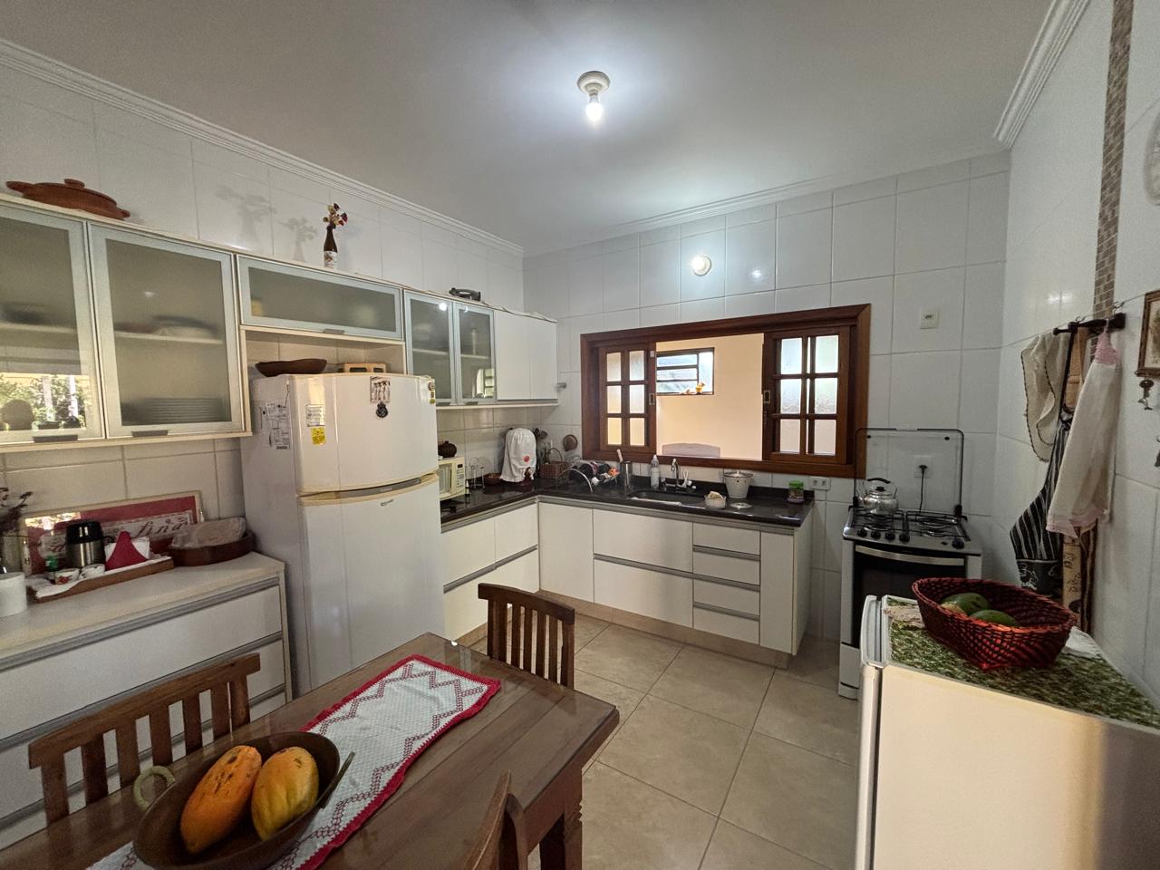 VENDE: LINDA RESIDENCIA COM 03 DORMITÓRIOS - JARDIM MARIA IMACUALADA II EM BRODOWSKI-SP