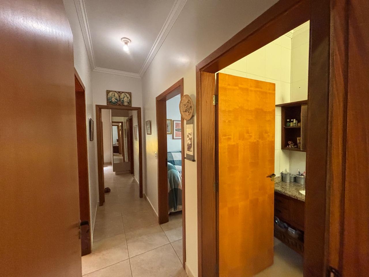 VENDE: LINDA RESIDENCIA COM 03 DORMITÓRIOS - JARDIM MARIA IMACUALADA II EM BRODOWSKI-SP