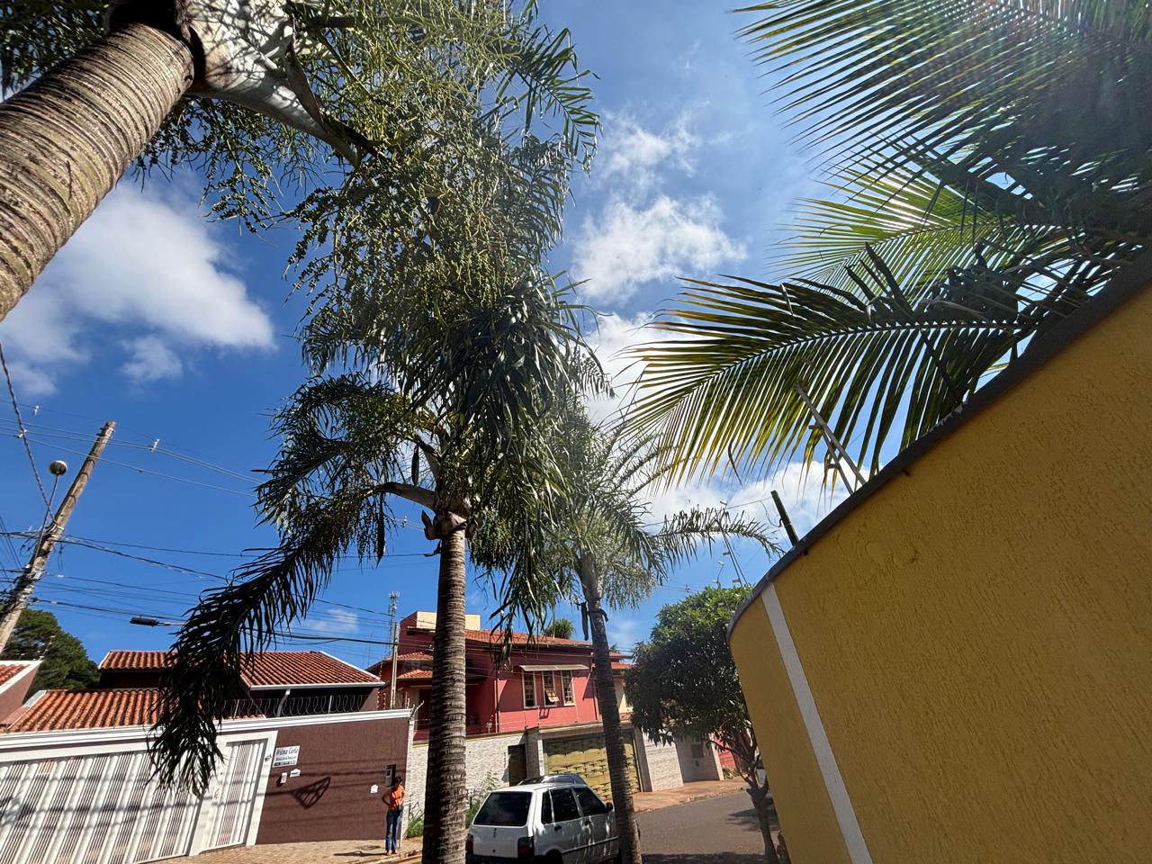 VENDE: LINDA RESIDENCIA COM 03 DORMITÓRIOS - JARDIM MARIA IMACUALADA II EM BRODOWSKI-SP