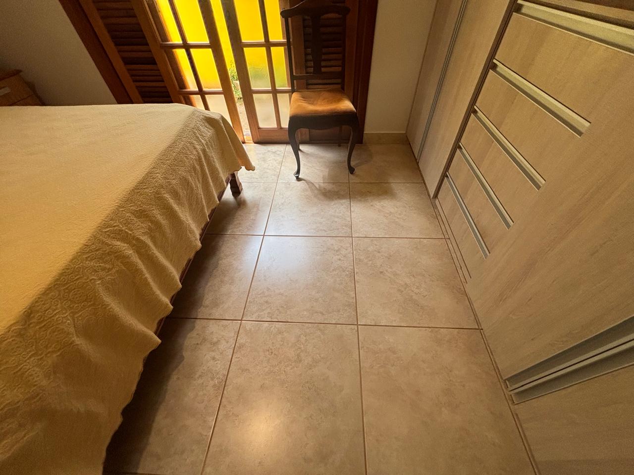 VENDE: LINDA RESIDENCIA COM 03 DORMITÓRIOS - JARDIM MARIA IMACUALADA II EM BRODOWSKI-SP