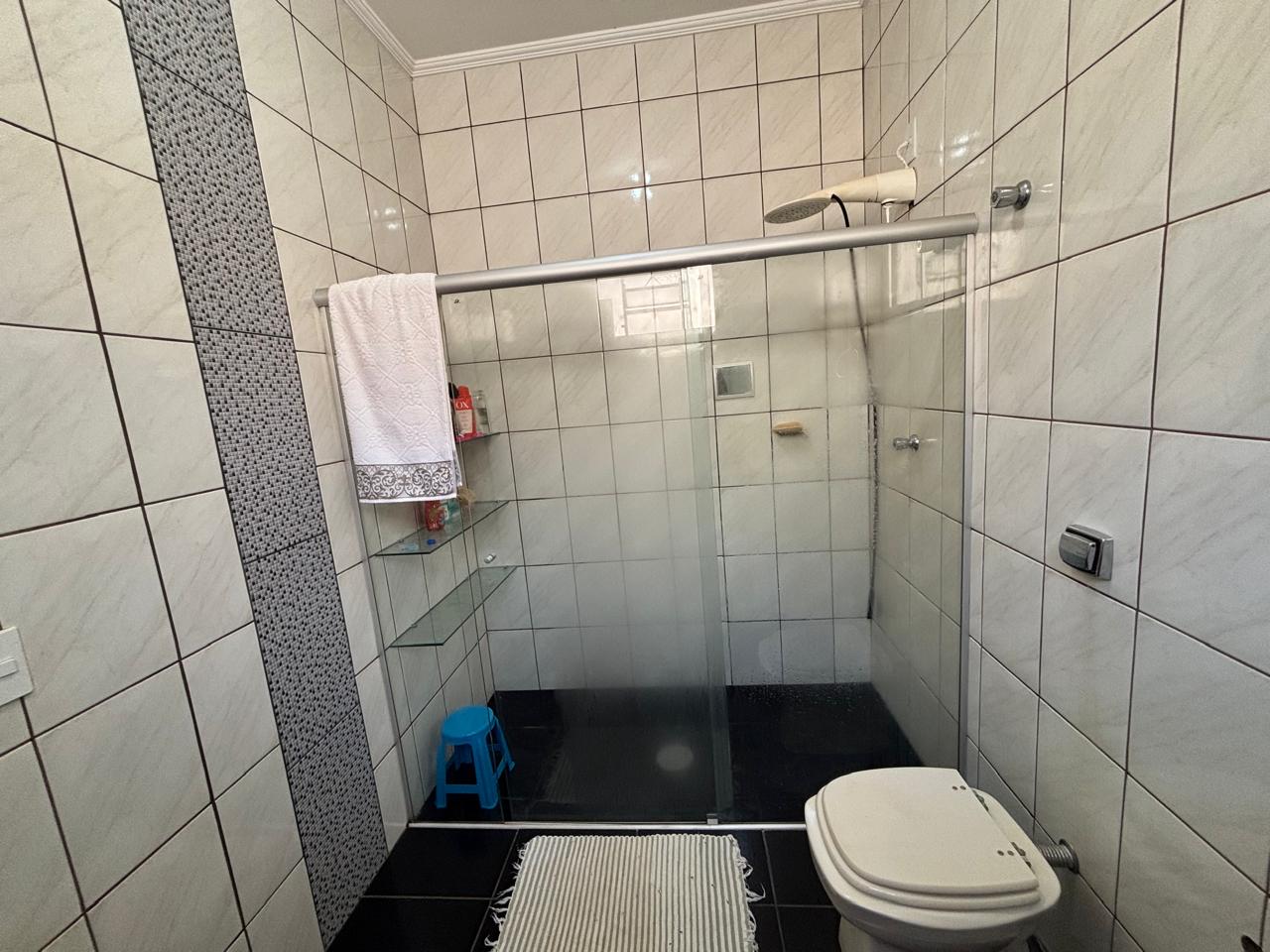 VENDE: LINDA RESIDENCIA COM 03 DORMITÓRIOS - JARDIM SABINO EM BRODOWSKI-SP