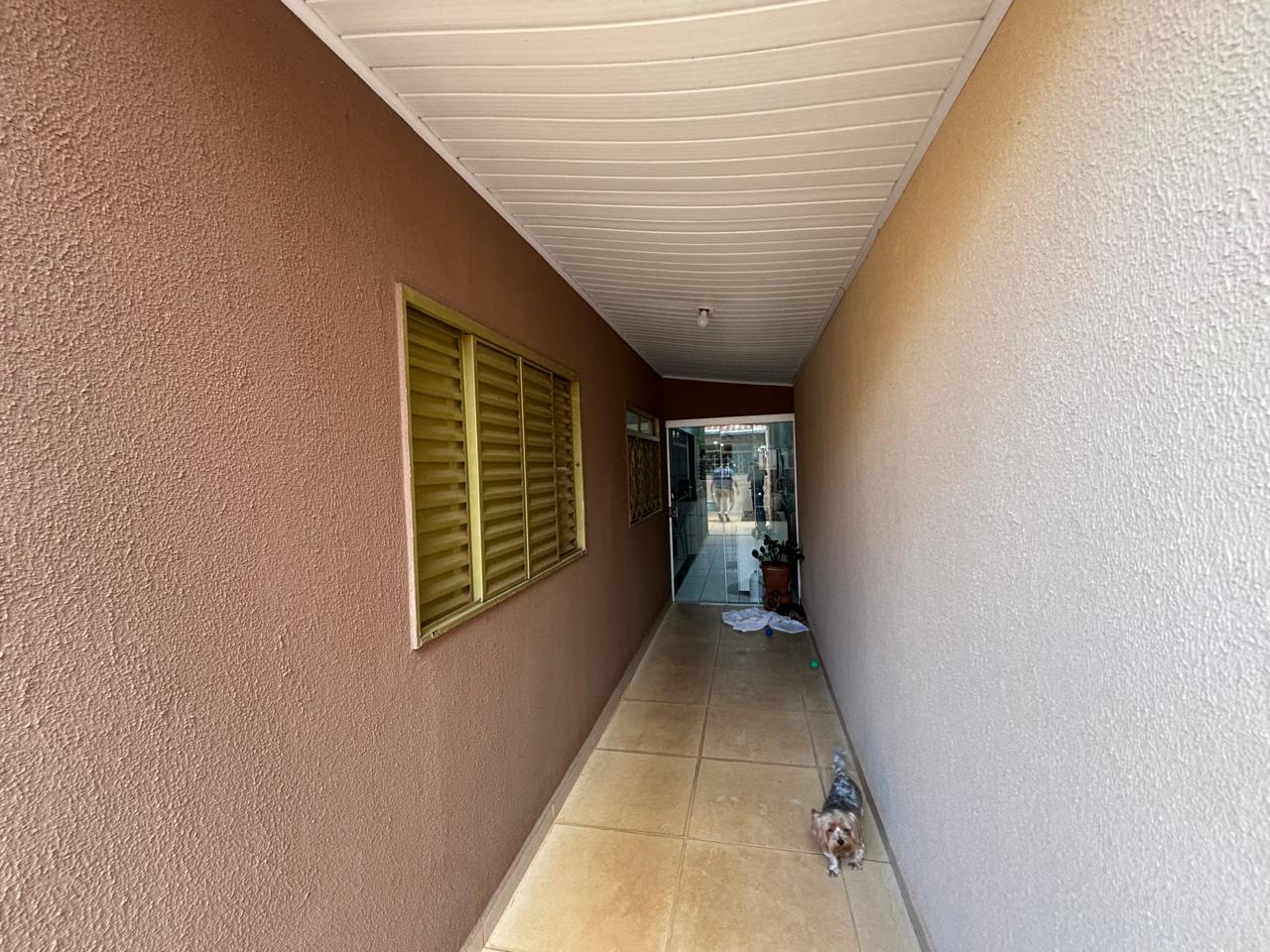 VENDE: LINDA RESIDENCIA COM 03 DORMITÓRIOS - JARDIM SABINO EM BRODOWSKI-SP