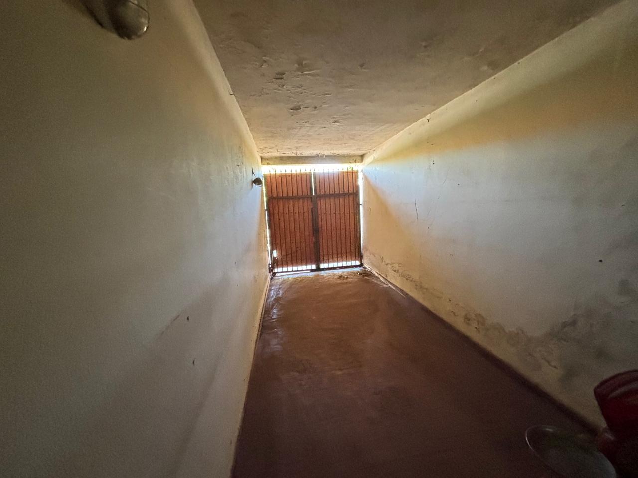 VENDE: SALÃO COMERCIAL - AV CHAMPAGNAT - CENTRO EM BRODOWSKI-SP.