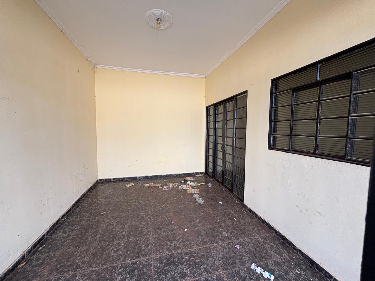 VENDE: CASA =' DORMITÓRIOS - VILA NOSSA SENHORA DAS GRAÇAS - BRODOWSKI-SP