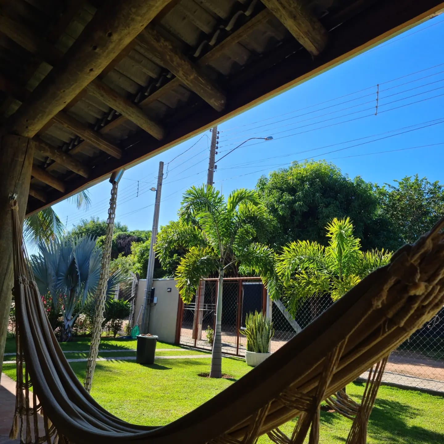 VENDE: MAGNIFICO RANCO - MARGEM DO RIO TITE - ADOLFO-SP: