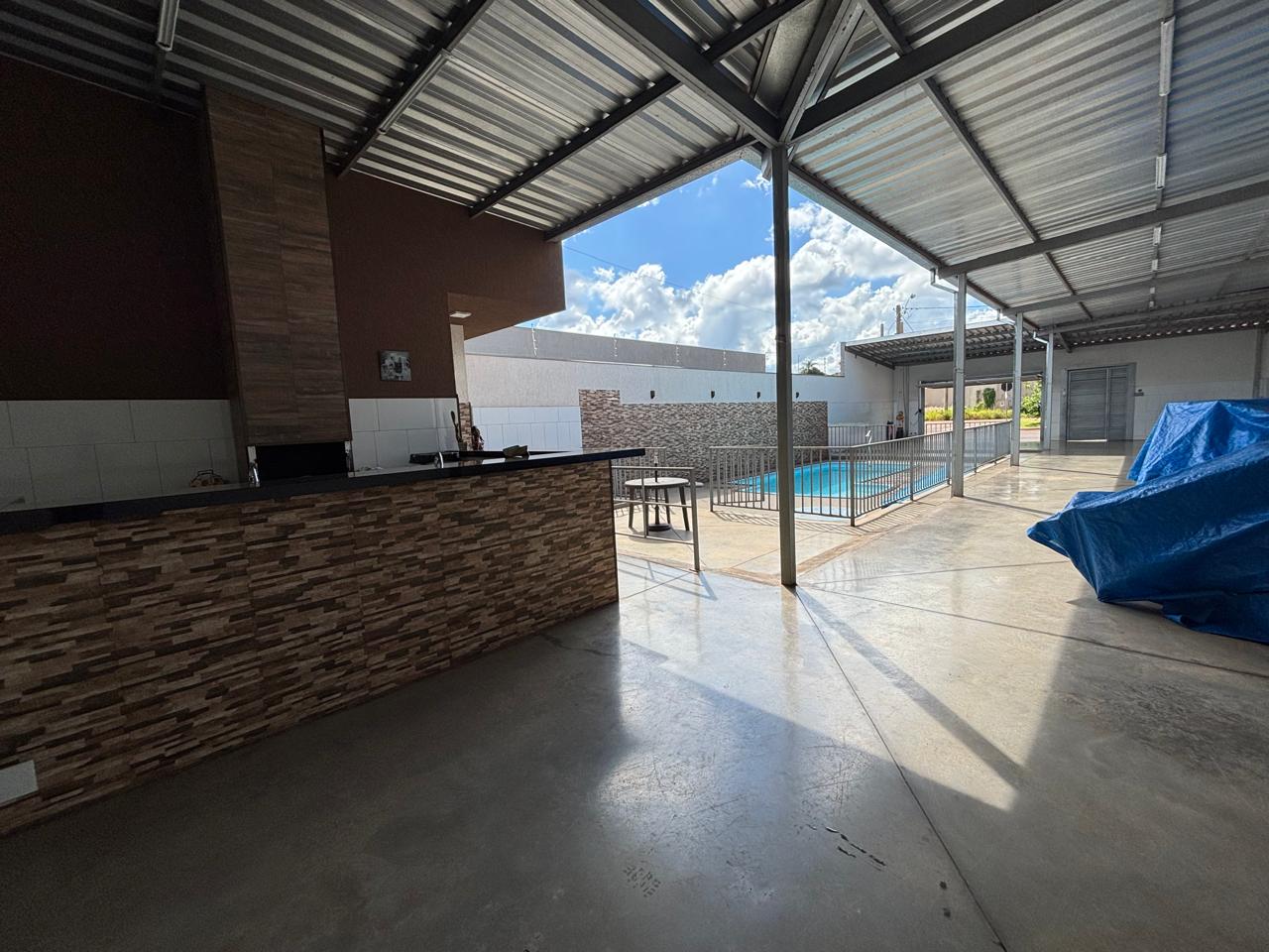 VENDE: ÁREA PARA FESTA - PISCINA - JARDIM QUEBEC - BRODOWSKI-SP