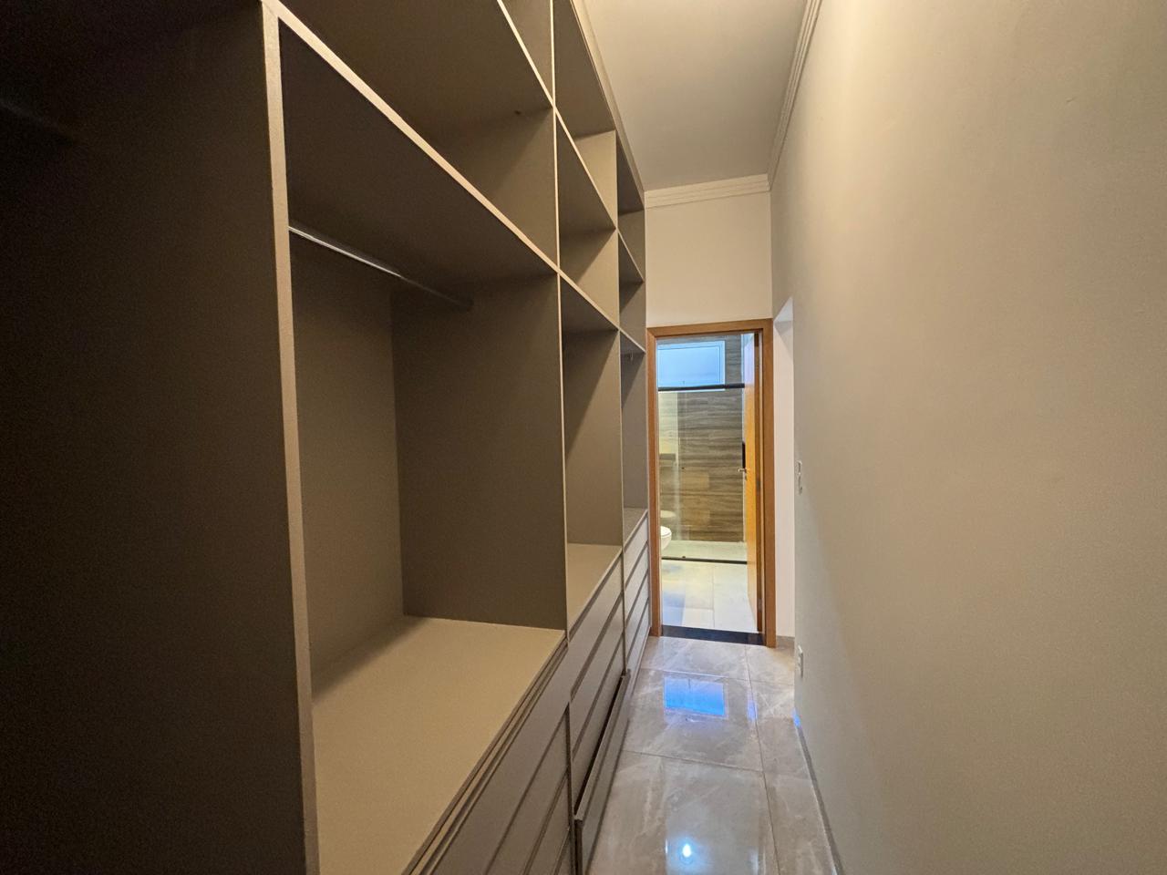 VENDE: CASA 03 DORMITÓRIOS COM PISCINA - CONDOMÍNIO VERONA - BRODOWSKI/SP: