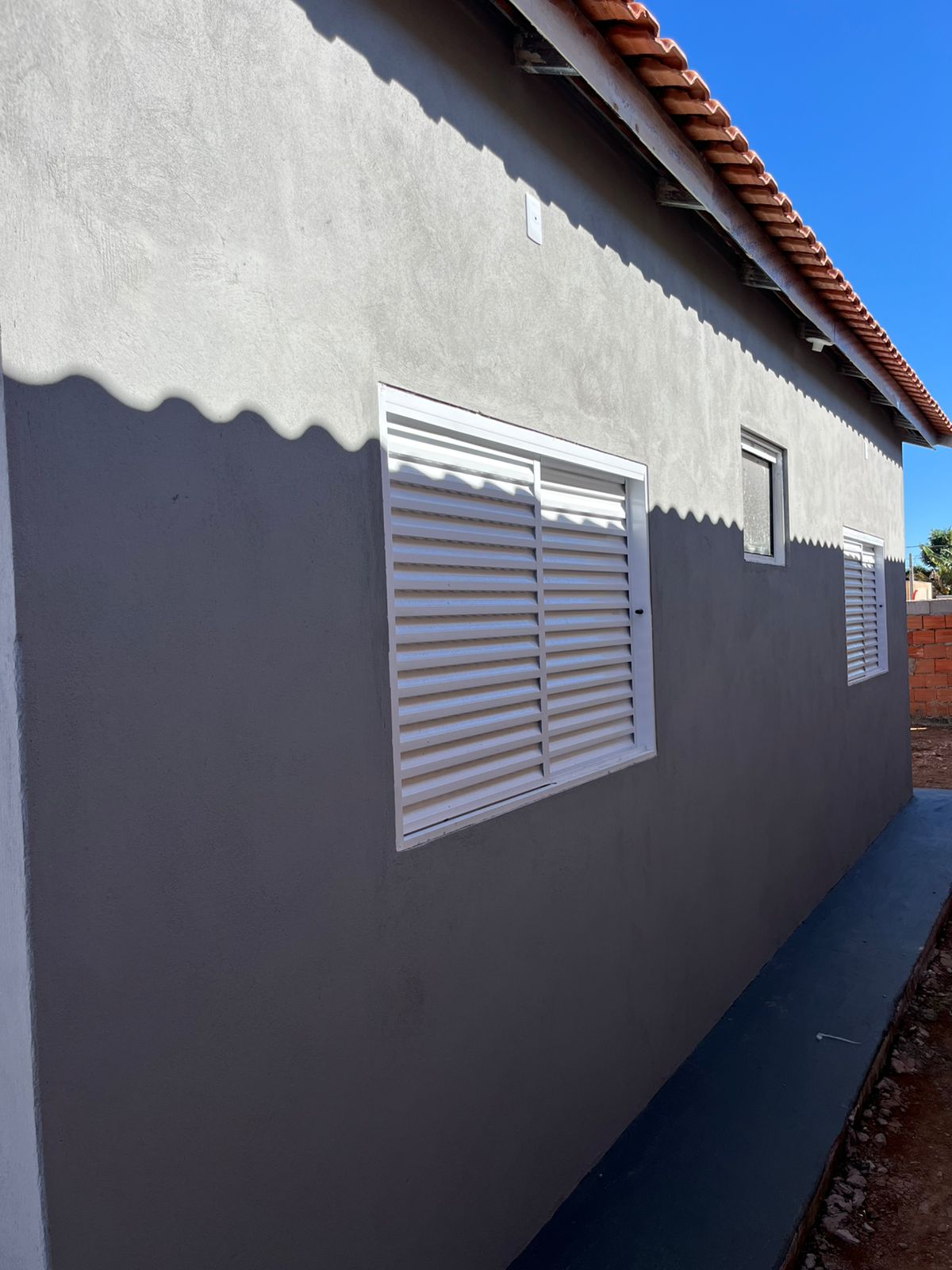VENDE: CASA 02 DORMITÓRIOS - JARDIM MARGARIDA - BRODOWSKI-SP: