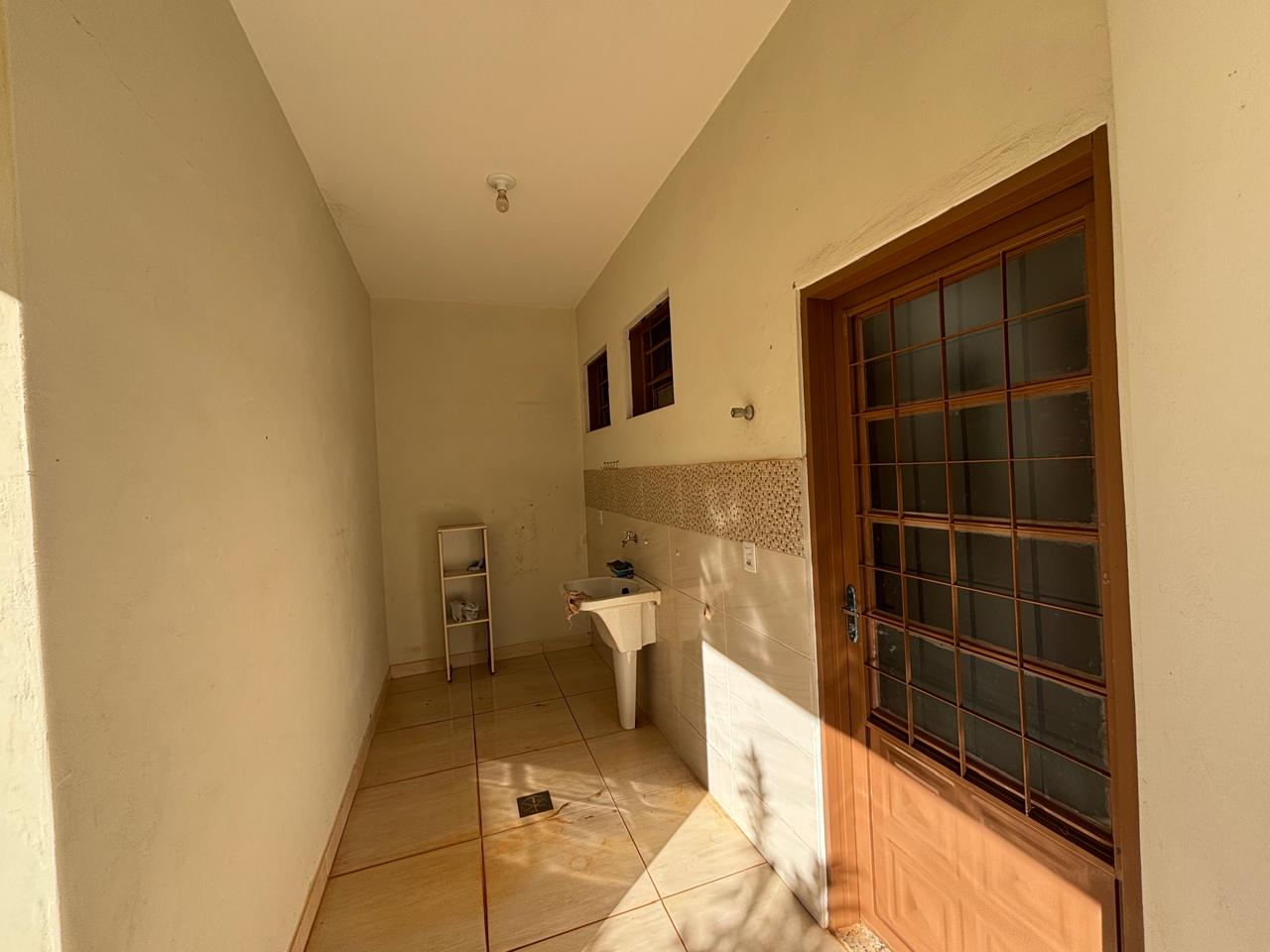 VENDE: CASA 3 DORMITÓRIOS - CONDOMÍNIO VERONA EM BRODOWSKI-SP. ( BRODOSQUI)