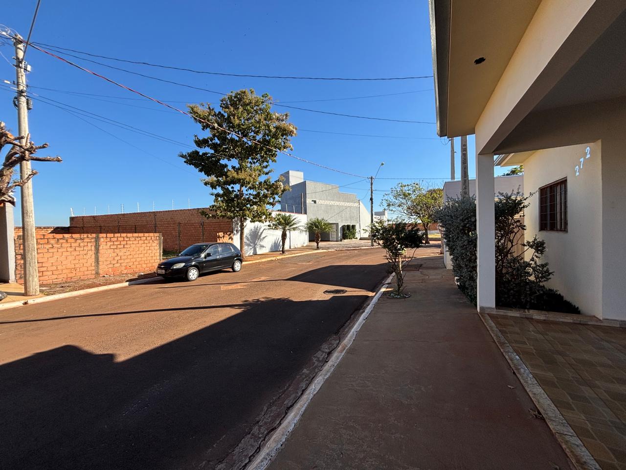 VENDE: CASA 3 DORMITÓRIOS - CONDOMÍNIO VERONA EM BRODOWSKI-SP. ( BRODOSQUI)