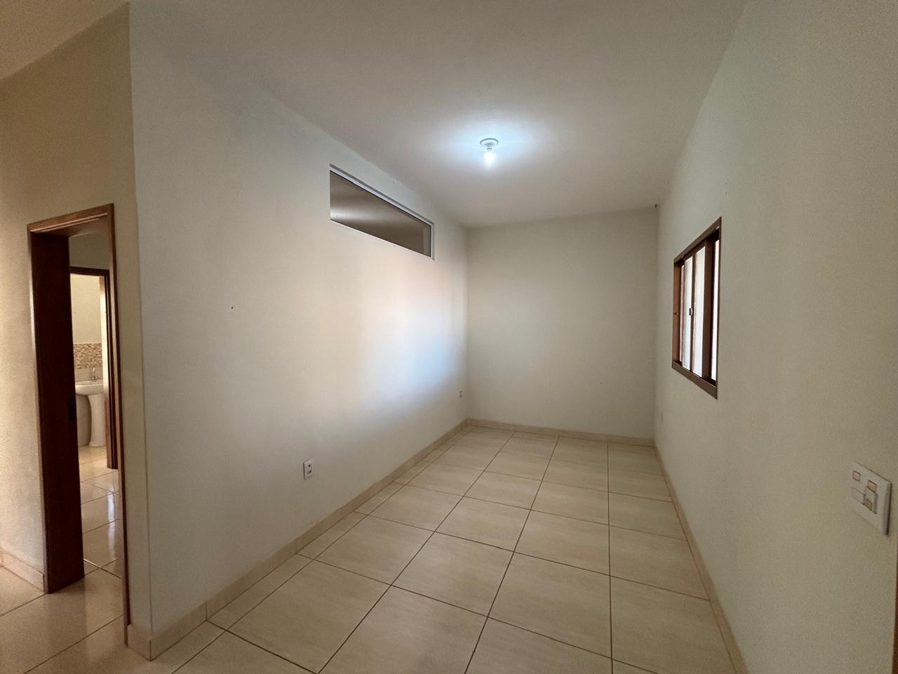 VENDE: CASA 3 DORMITÓRIOS - CONDOMÍNIO VERONA EM BRODOWSKI-SP. ( BRODOSQUI)
