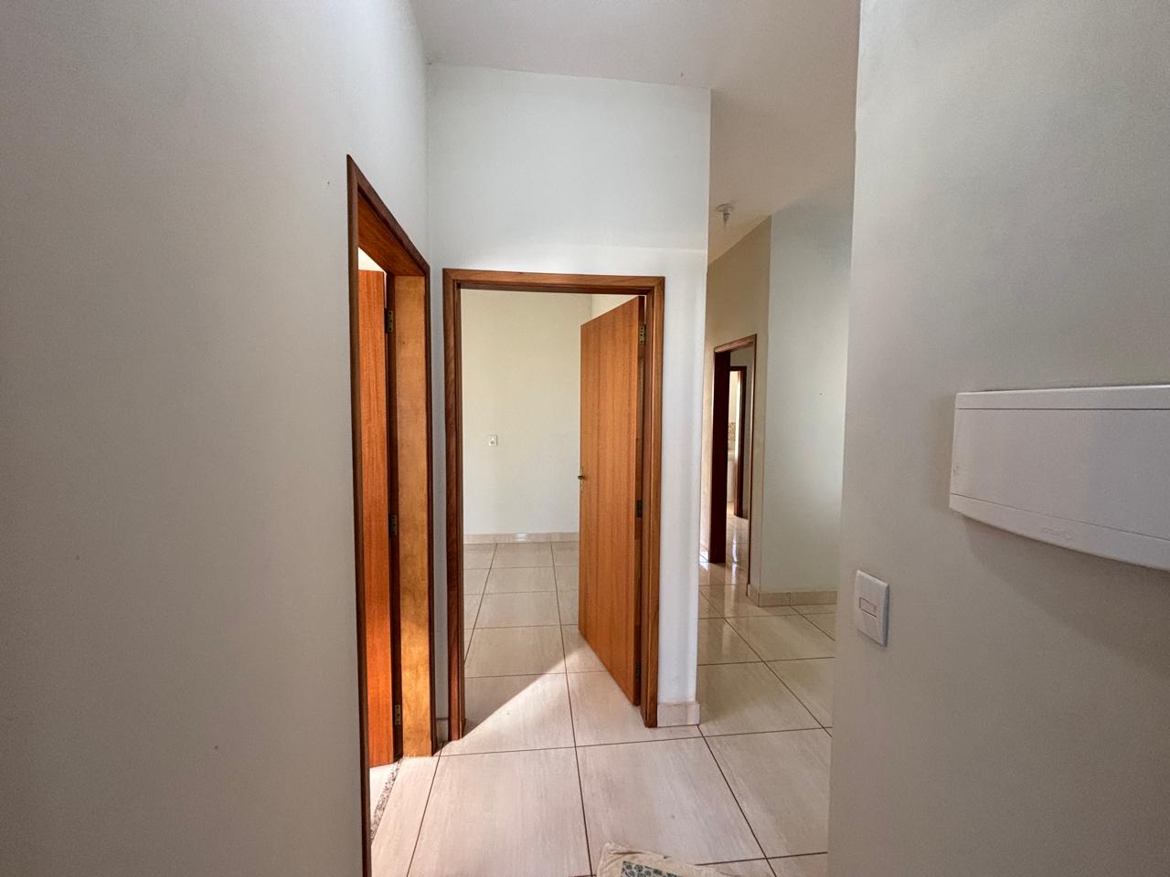 VENDE: CASA 3 DORMITÓRIOS - CONDOMÍNIO VERONA EM BRODOWSKI-SP. ( BRODOSQUI)