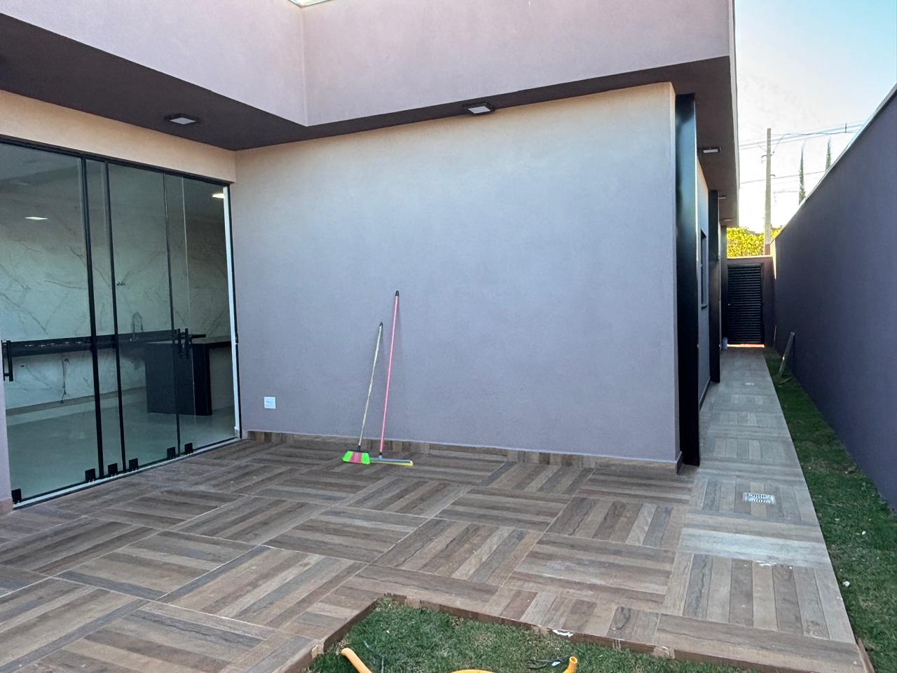VENDE: CASA 3 DORMITÓRIOS - CONDOMÍNIO VERONA EM BRODOWSKI-SP. ( BRODOSQUI)