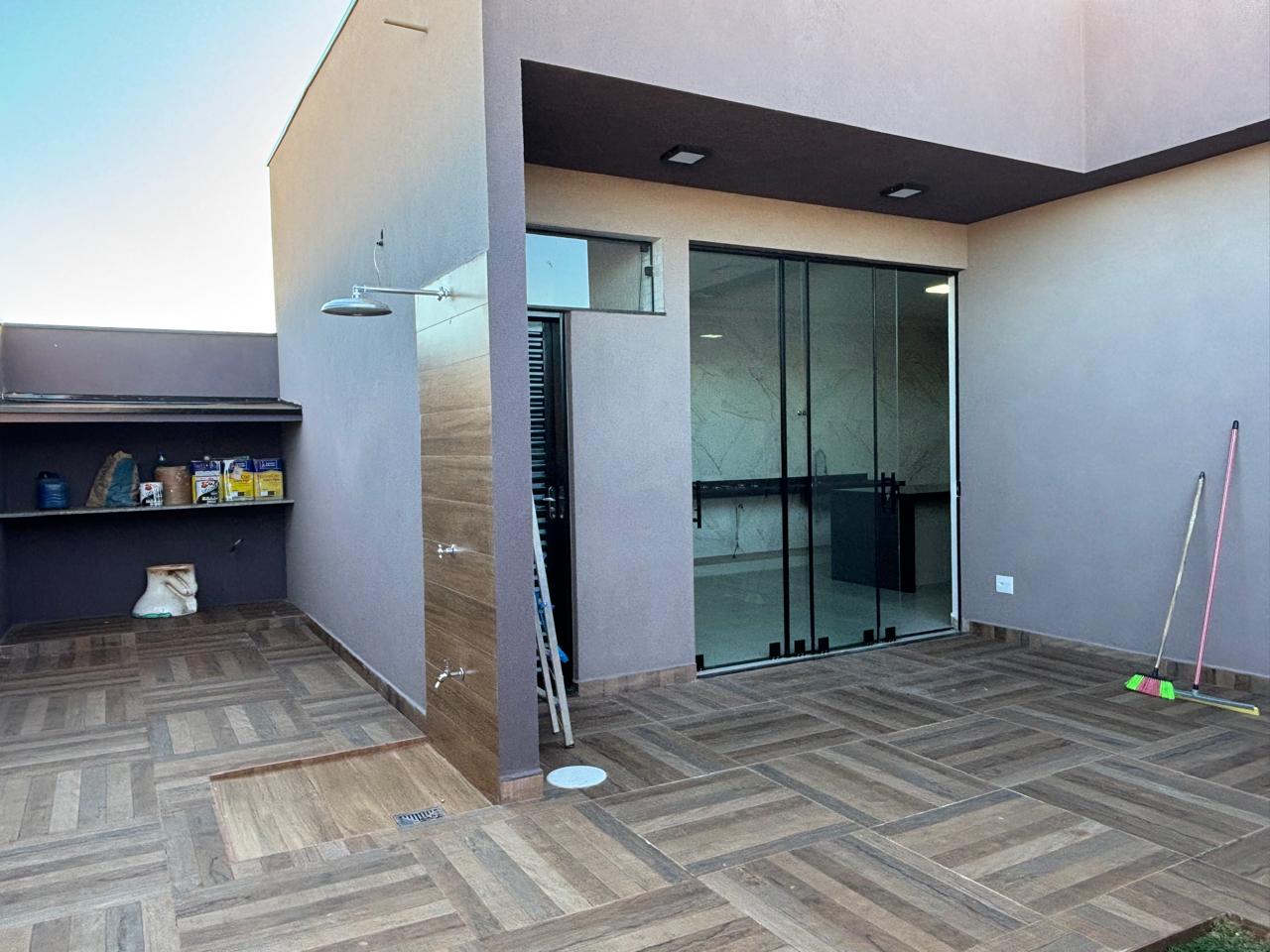VENDE: CASA 3 DORMITÓRIOS - CONDOMÍNIO VERONA EM BRODOWSKI-SP. ( BRODOSQUI)