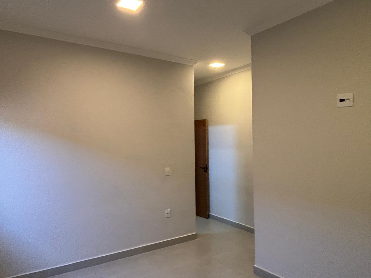 VENDE: CASA 3 DORMITÓRIOS - CONDOMÍNIO VERONA EM BRODOWSKI-SP. ( BRODOSQUI)