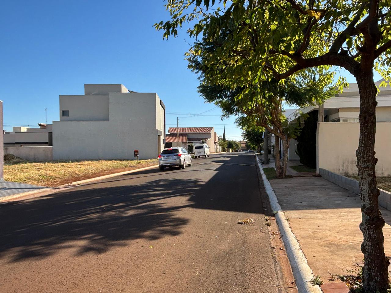 VENDE: CASA 3 DORMITÓRIOS - CONDOMÍNIO VERONA EM BRODOWSKI-SP. ( BRODOSQUI)