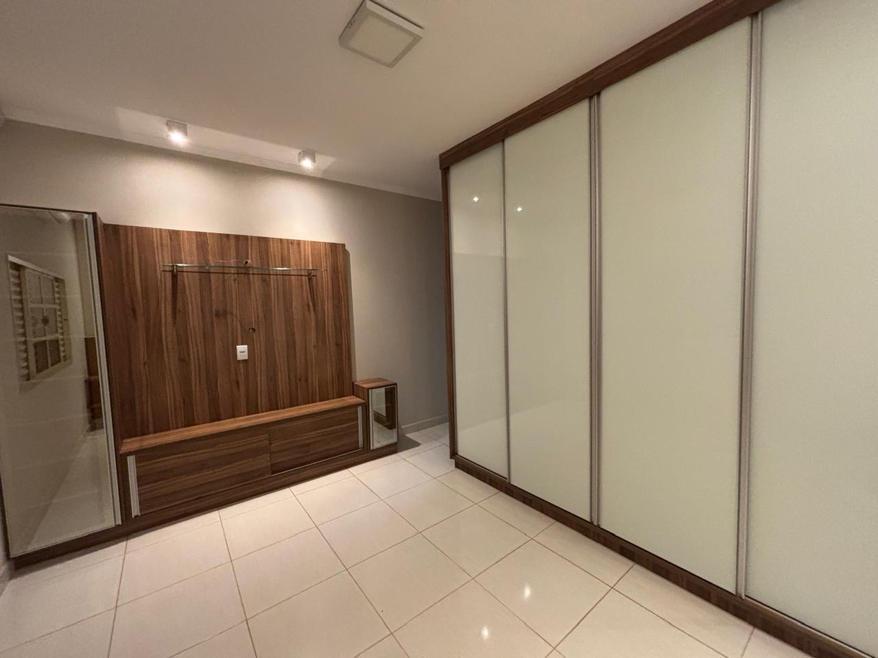 VENDE: LINDA RESIDENCIA COM 03 DORMITÓRIOS - JARDIM MARIA IMACUALADA I EM BRODOWSKI-SP