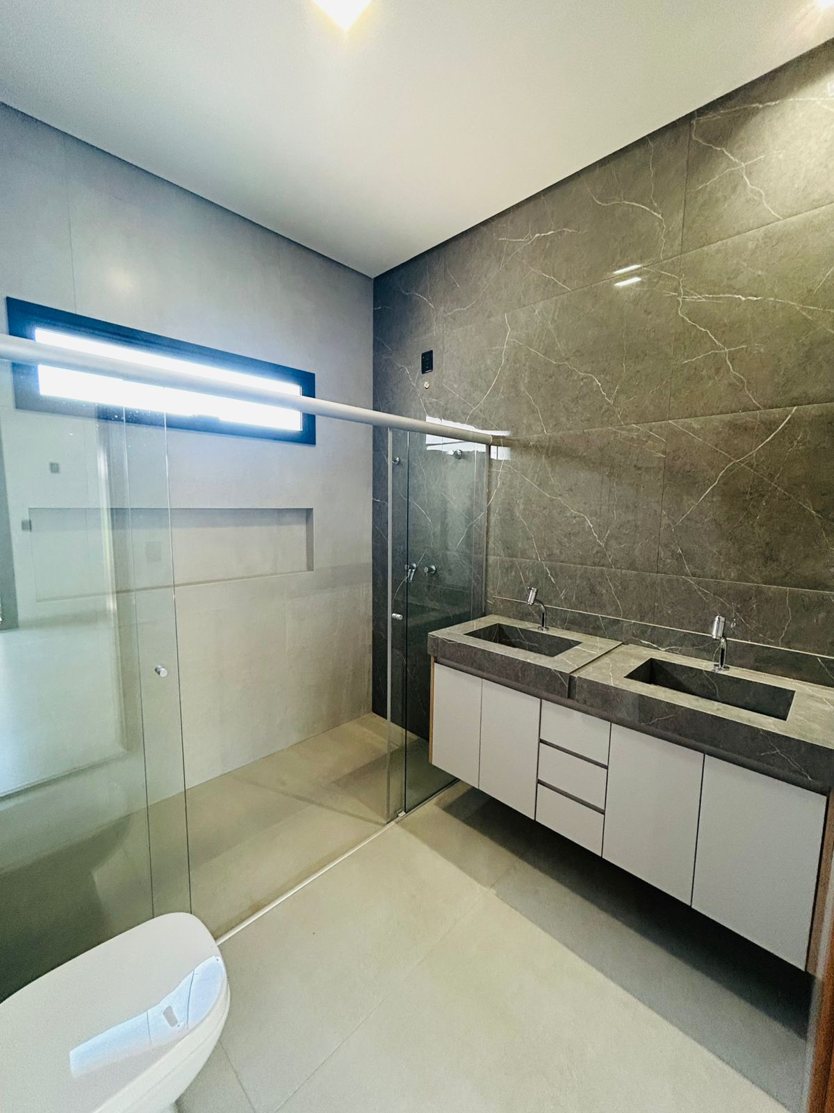 VENDE: LINDA RESIDENCIA 03 SUÍTES - CONDOMÍNIO QUINTA DA MATA 02 - RIBEIRAO PRETO-SP: