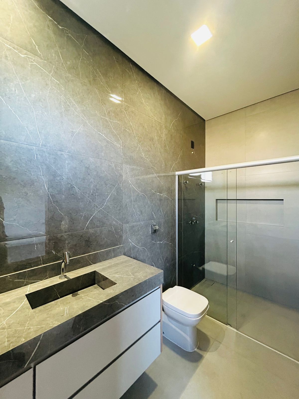 VENDE: LINDA RESIDENCIA 03 SUÍTES - CONDOMÍNIO QUINTA DA MATA 02 - RIBEIRAO PRETO-SP: