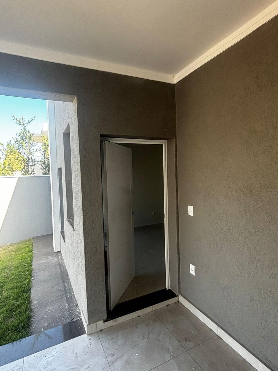 VENDE: CASA 03 DORMITÓRIOS - CONDOMÍNIO VERONA - BRODOWSKI-SP: