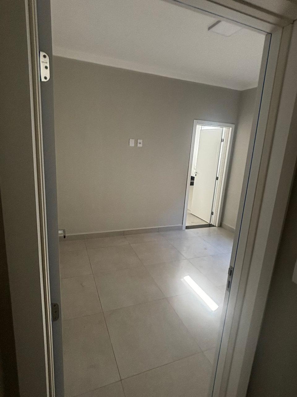 VENDE: CASA 03 DORMITÓRIOS - CONDOMÍNIO VERONA - BRODOWSKI-SP: