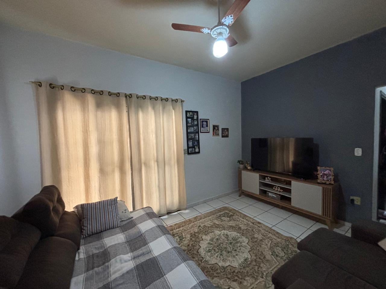 VENDE: CASA 03 DOEMITÓRIOS COM SUÍTE - MOZART - BRODOWSKI-SP.