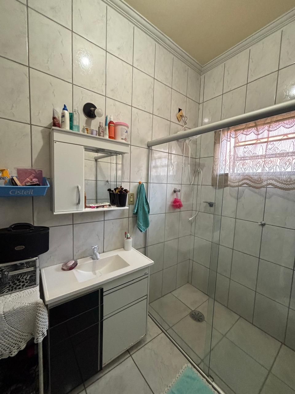 VENDE: CASA 03 DOEMITÓRIOS COM SUÍTE - MOZART - BRODOWSKI-SP.