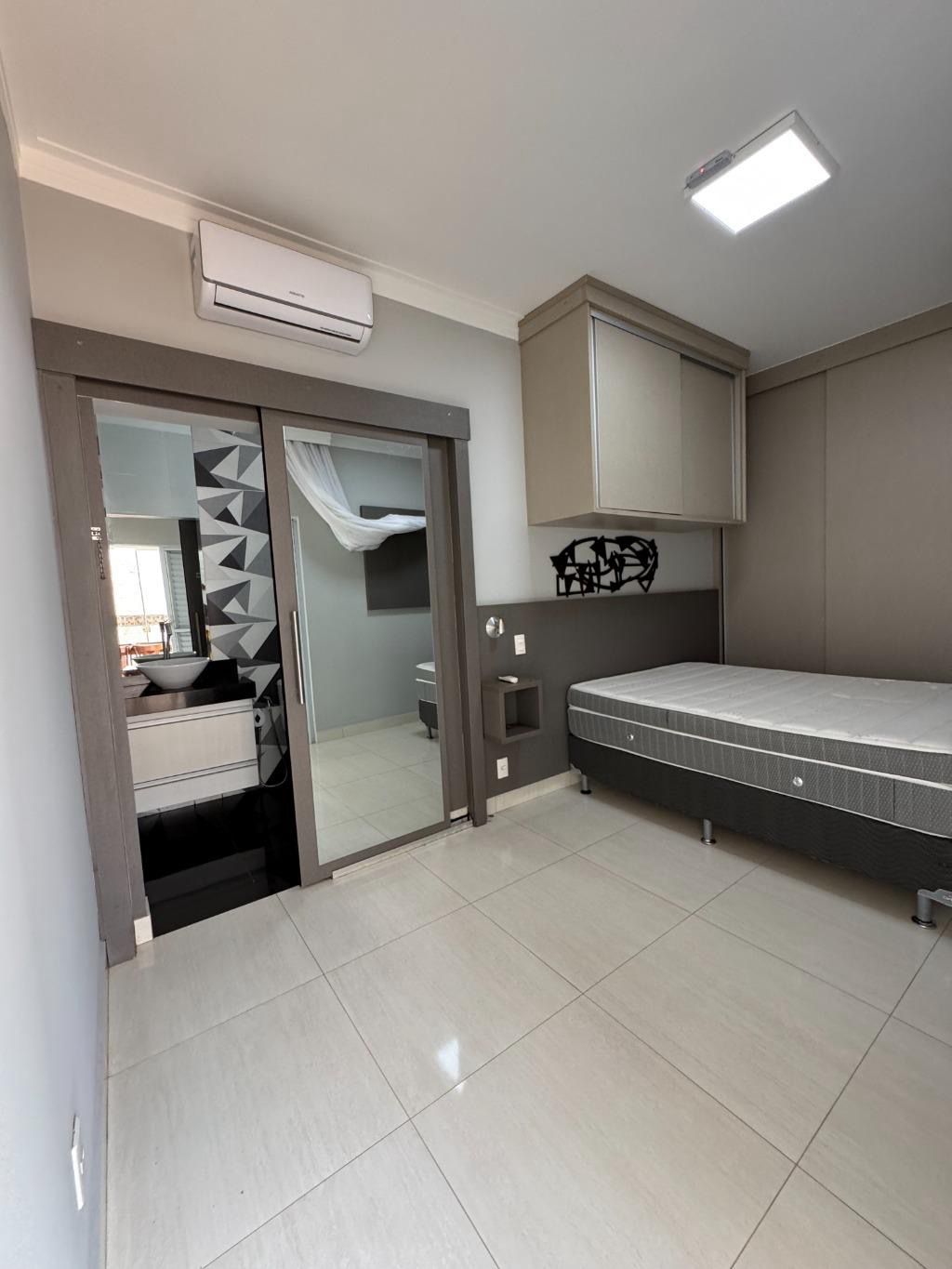 VENDE: LINDA RESIDENCIA COM 03 SUÍTES E PISCINA - CONDOMÍNIO VERONA - BRODOWSKI-SP: