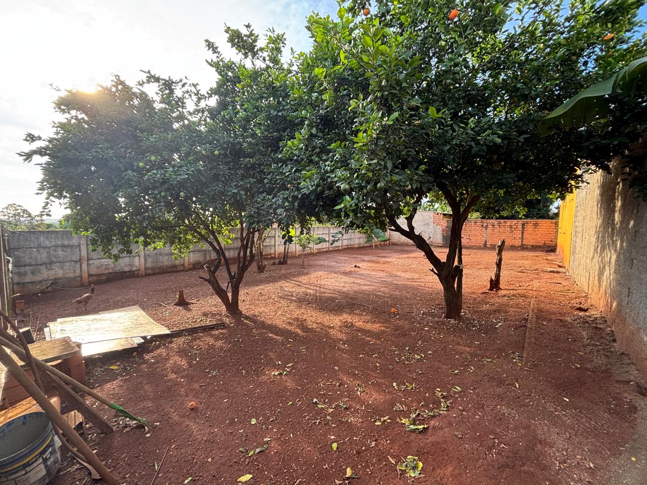VENDE: TERRENO 272M² - JARDIM SEVERE - EM BRODOWSKI-SP. (brodosqui)
