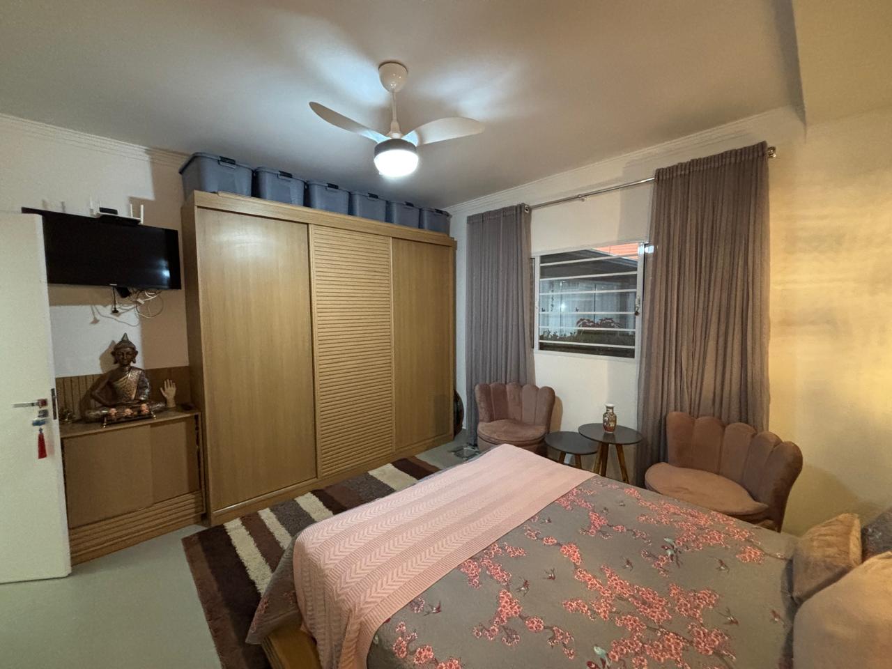 VENDE: CASA COM PISCINA - MOBILIADO - JARDIM PRIMAVERA - BRODOWSKI-SP.