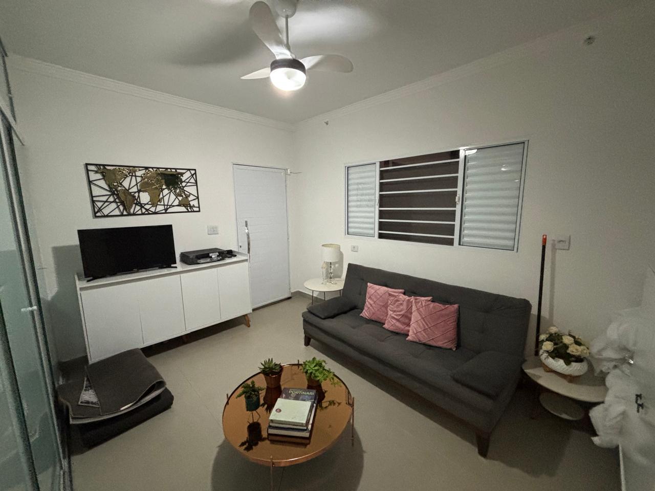 VENDE: CASA COM PISCINA - MOBILIADO - JARDIM PRIMAVERA - BRODOWSKI-SP.