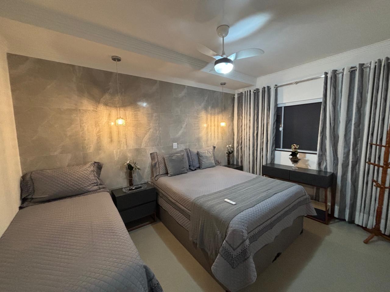VENDE: CASA COM PISCINA - MOBILIADO - JARDIM PRIMAVERA - BRODOWSKI-SP.
