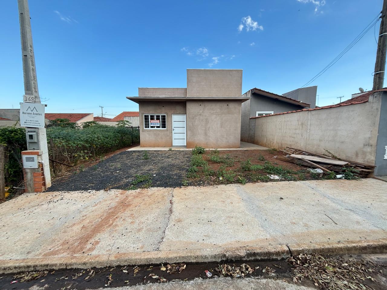 VENDE: CASA 02 DORMITÓRIOS - MINHA CASA MINHA VIDA - RESIDENCIAL JOAO LUIZ DE VICENTE - BRODOWSKI-SP
