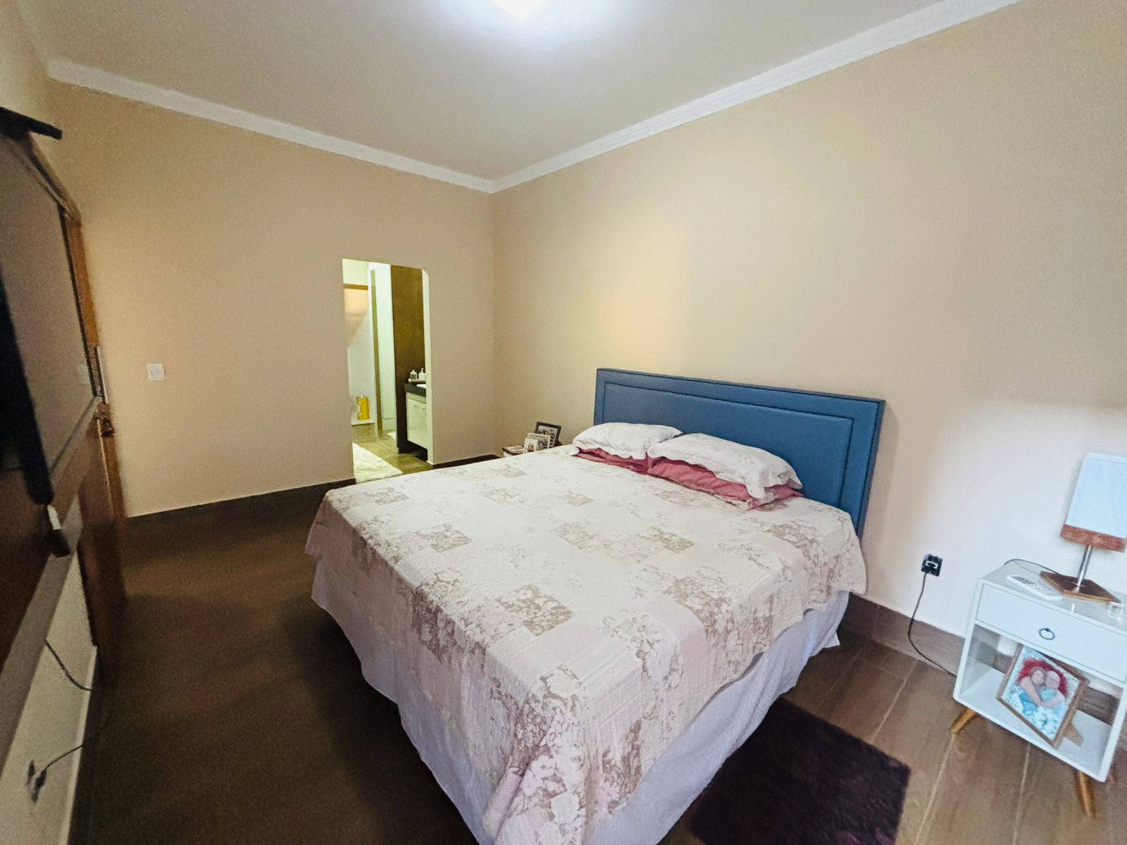 VENDE: CASA COM PISCINA  - JARDIM PRIMAVERA - BRODOWSKI-SP.