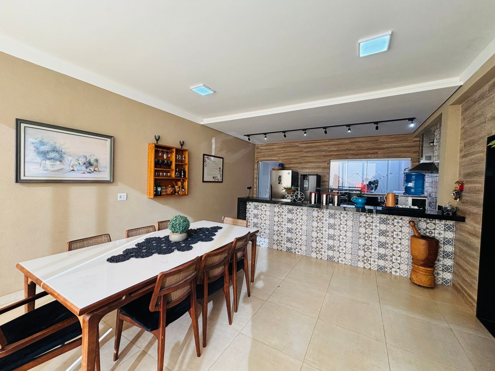 VENDE: CASA COM PISCINA  - JARDIM PRIMAVERA - BRODOWSKI-SP.