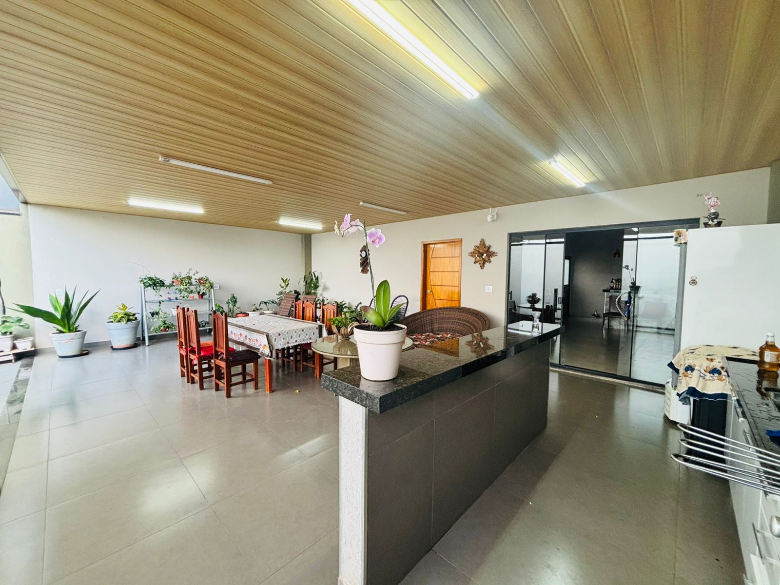 VENDE: CASA ACONCHEGANTE - JARDIM QUEBEC - BRODOWSKI-SP: 