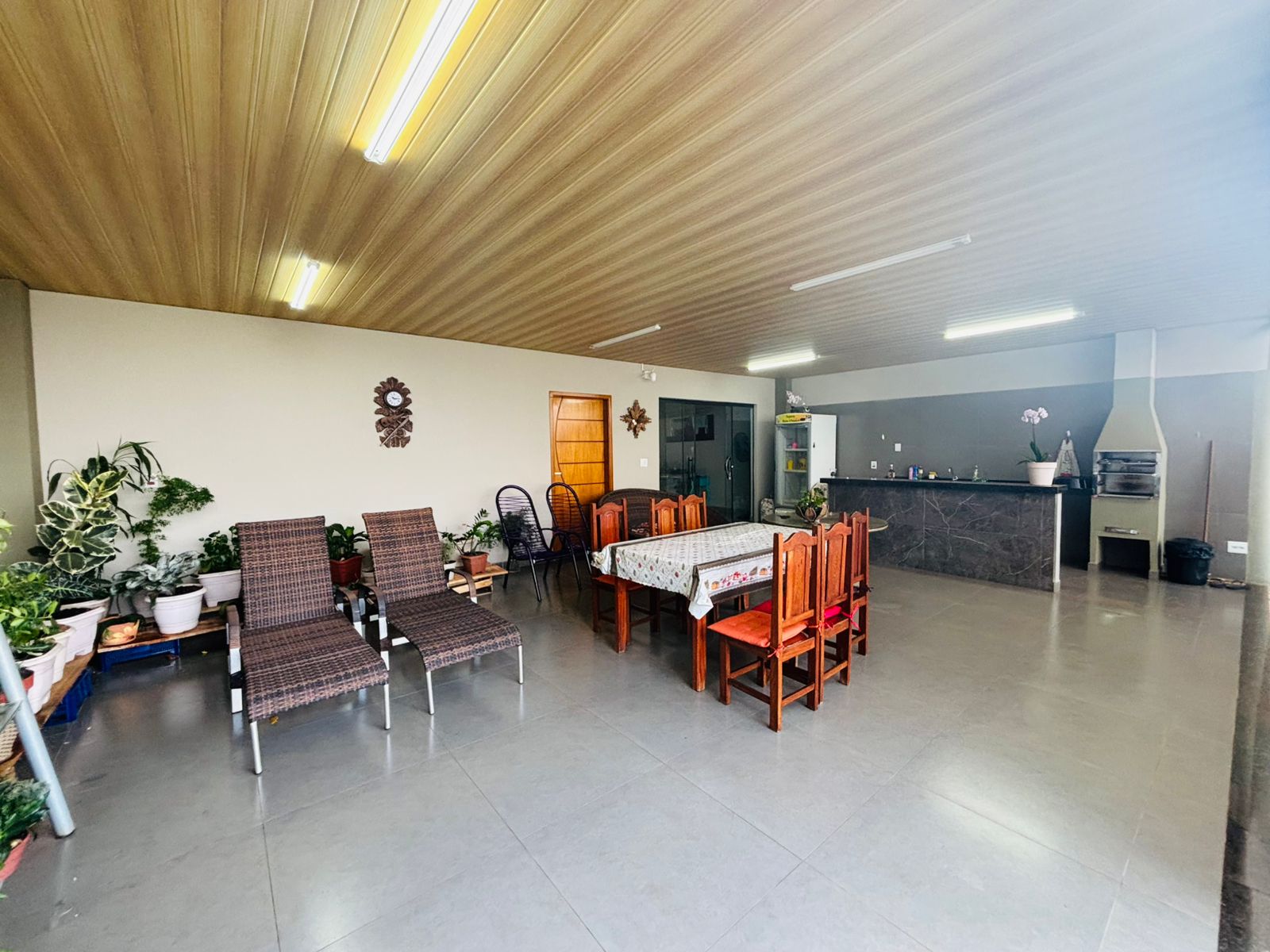 VENDE: CASA ACONCHEGANTE - JARDIM QUEBEC - BRODOWSKI-SP: 