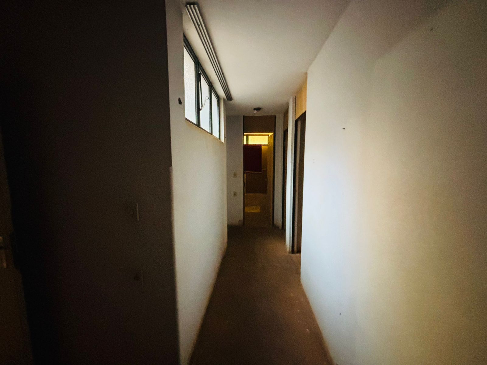 VENDE: CASA  04 DORMITÓRIOS - 1.425 m² - PRÓXIMA A APAE - VILA CRISTAL - BRODOWSKI-SP.