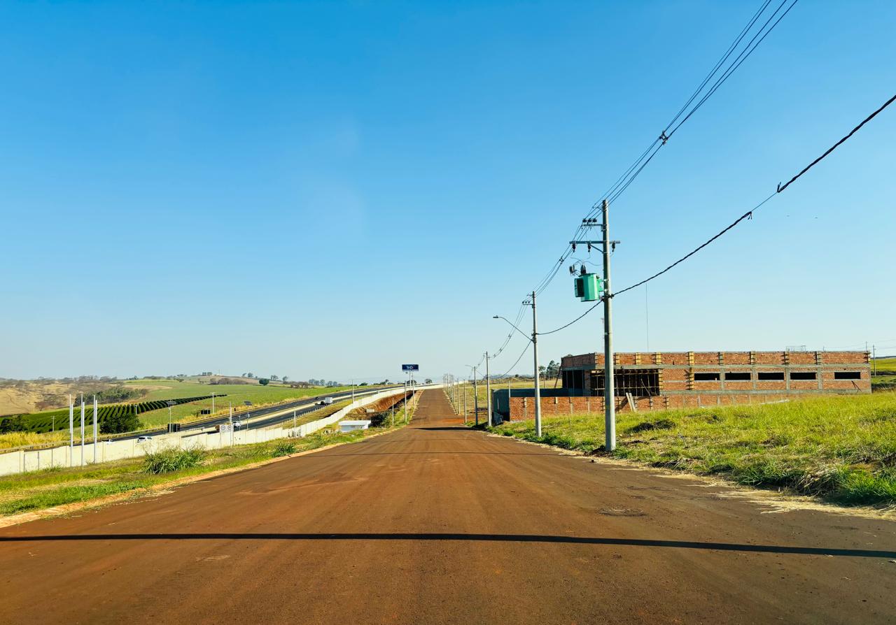 VENDE: TERRENO COMERCIAL 1.000m² - Centro Empresarial THO - Brodowski-SP.