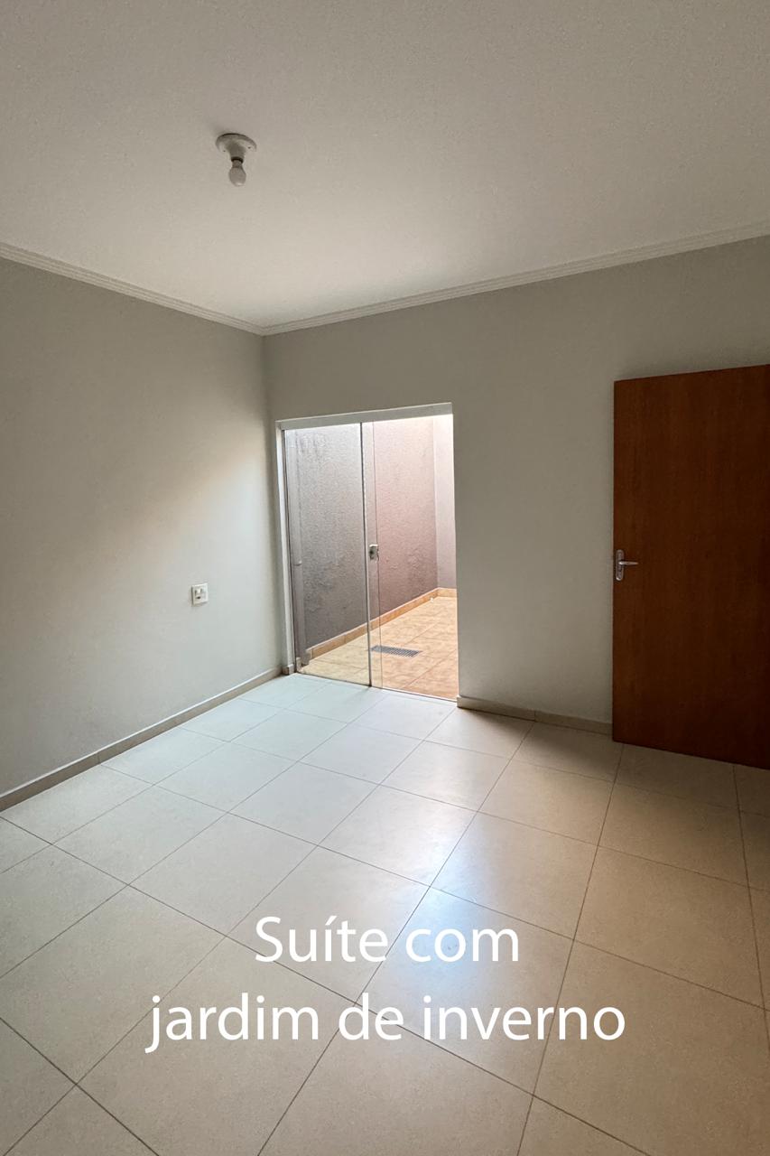 VENDE - CASA CONDOMÍNIO RUBI - 3 DORMITÓRIOS - EM BRODOWSKI-SP. brodosqui