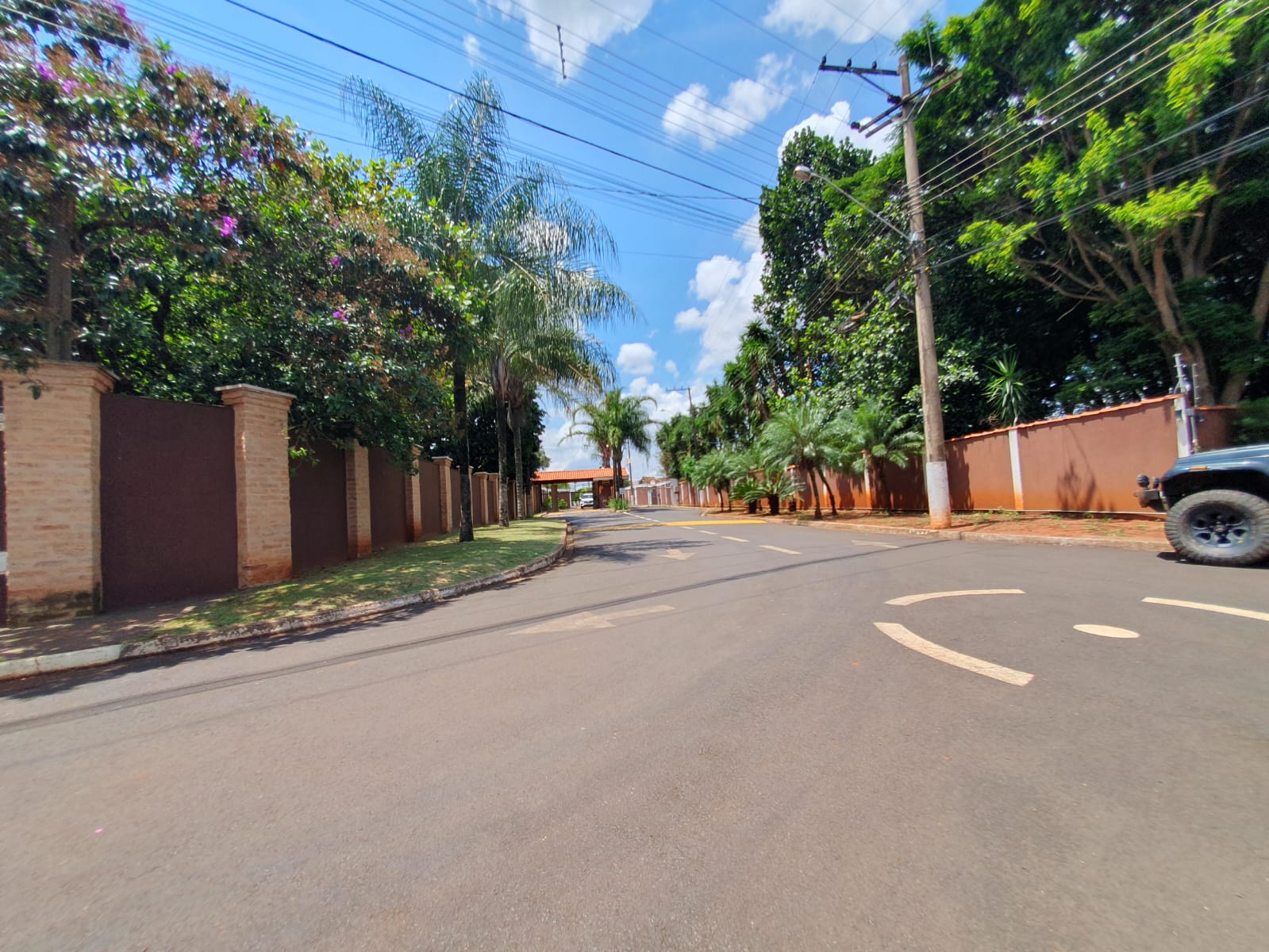 VENDE: Oportunidade Única – Terreno à Venda em Condomínio Fechado - Santa Mônica - Brodowsk-SP