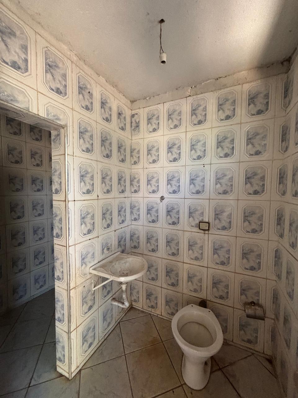 VENDE: CASA 01 DORMITÓRIOS 01 SUÍTE - JARDIM SABINO - BRODOWSKI-SP: