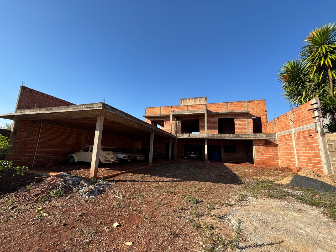 Oportunidade casa em fase de acabamento a venda no Condomínio Santa Monica em Brodowski-SP.