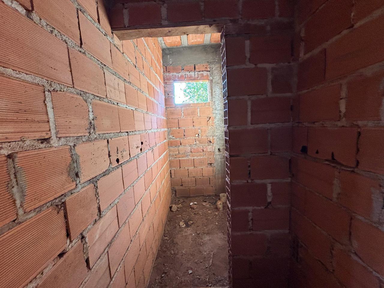 Oportunidade casa em fase de acabamento a venda no Condomínio Santa Monica em Brodowski-SP.