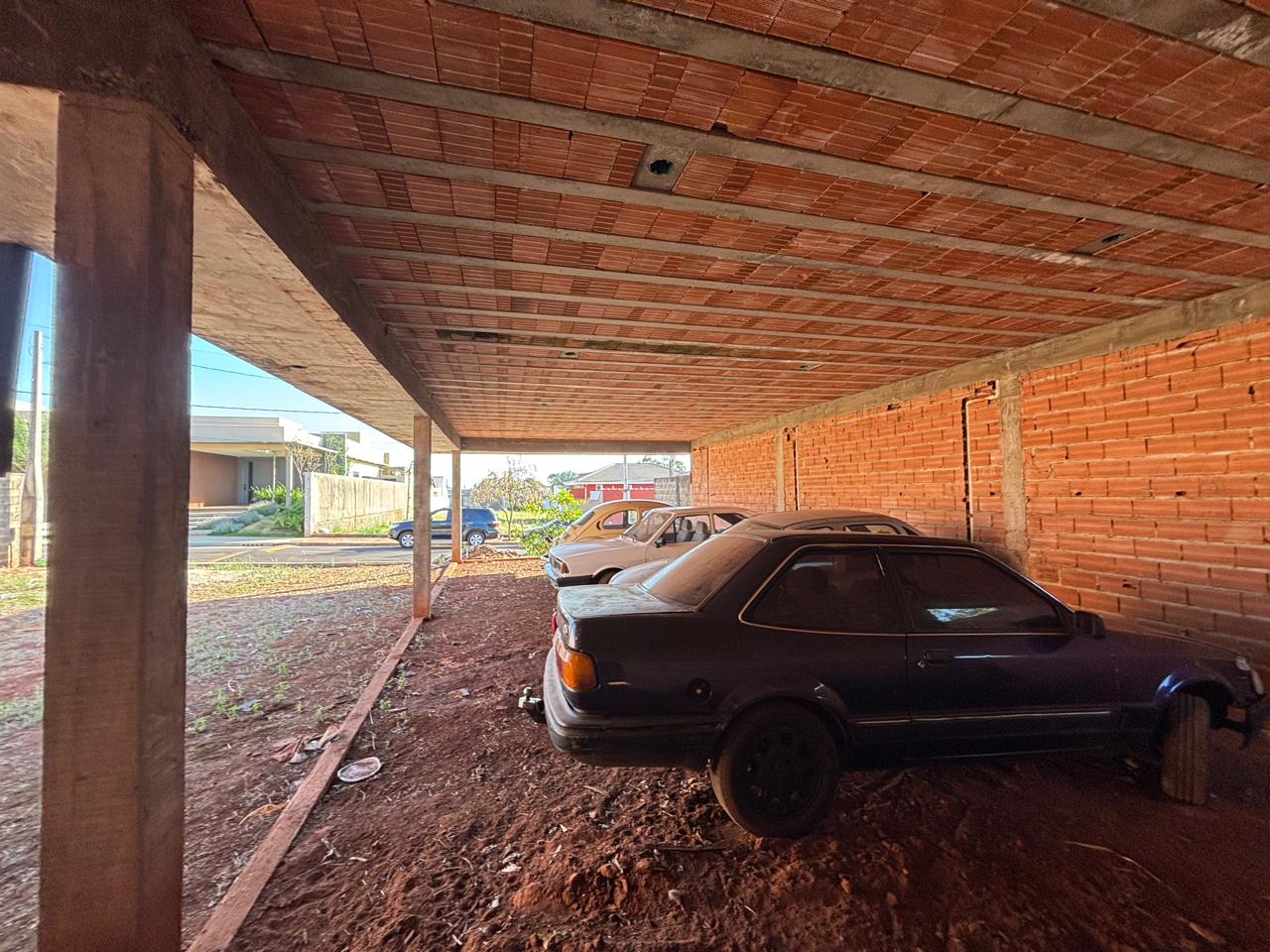 Oportunidade casa em fase de acabamento a venda no Condomínio Santa Monica em Brodowski-SP.