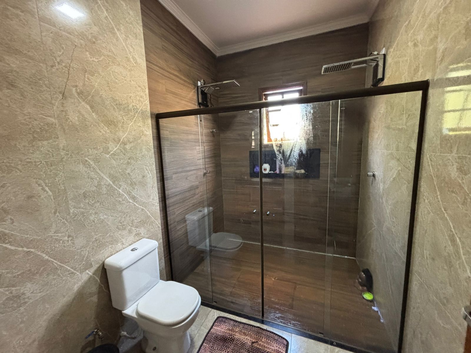 CHÁCARA À VENDA - CONFORTO - LAZER E CONTATO COM A NATUREZA - BRODOWSKI-SP: