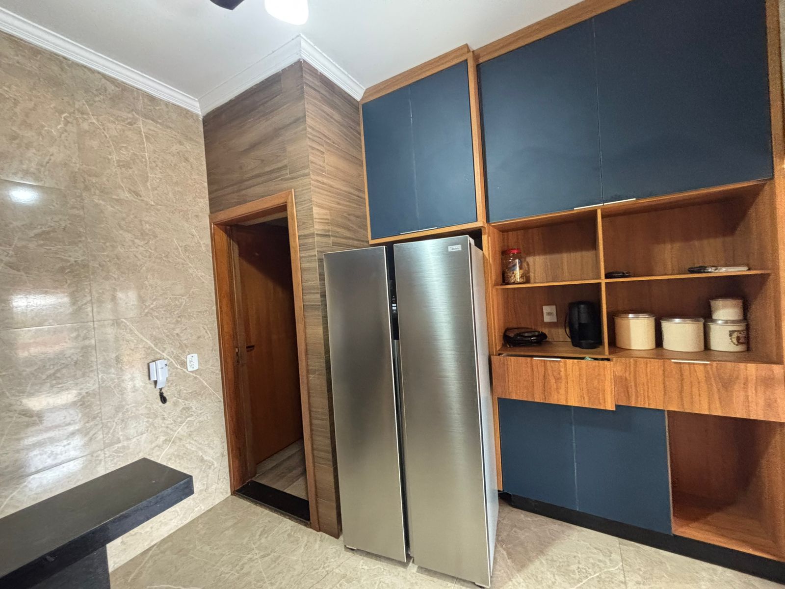 CHÁCARA À VENDA - CONFORTO - LAZER E CONTATO COM A NATUREZA - BRODOWSKI-SP: