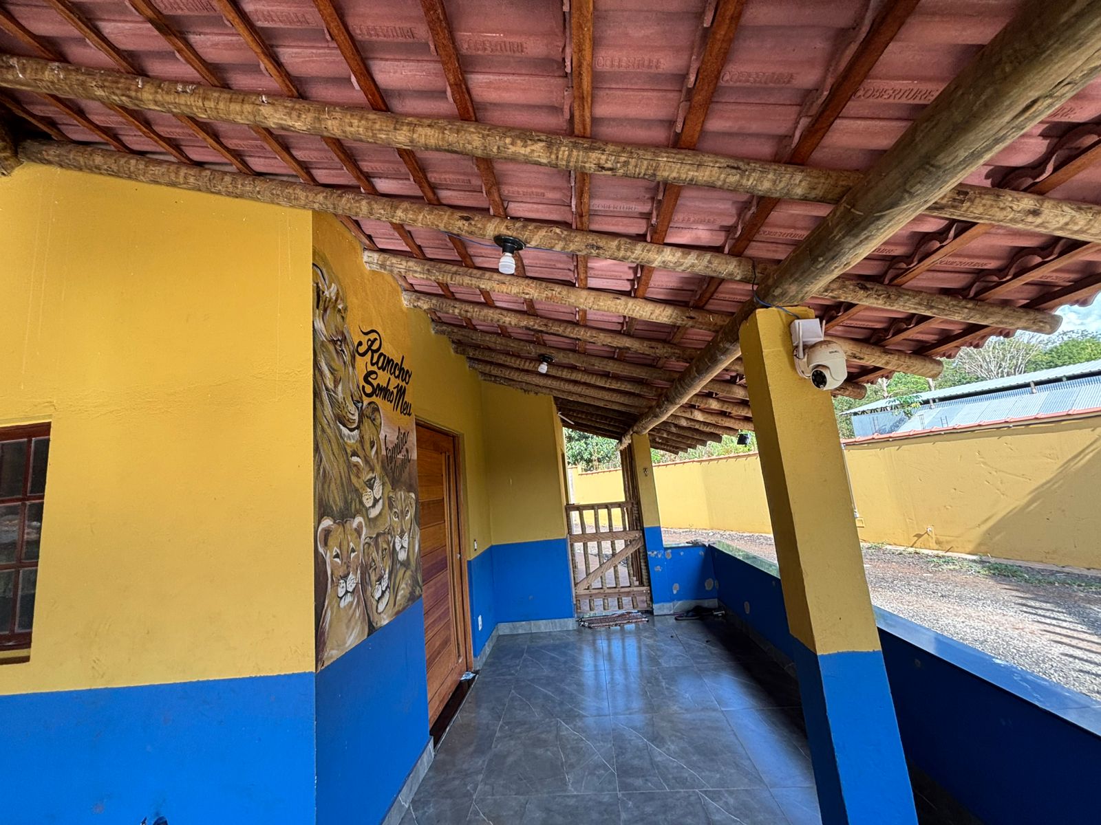 CHÁCARA À VENDA - CONFORTO - LAZER E CONTATO COM A NATUREZA - BRODOWSKI-SP: