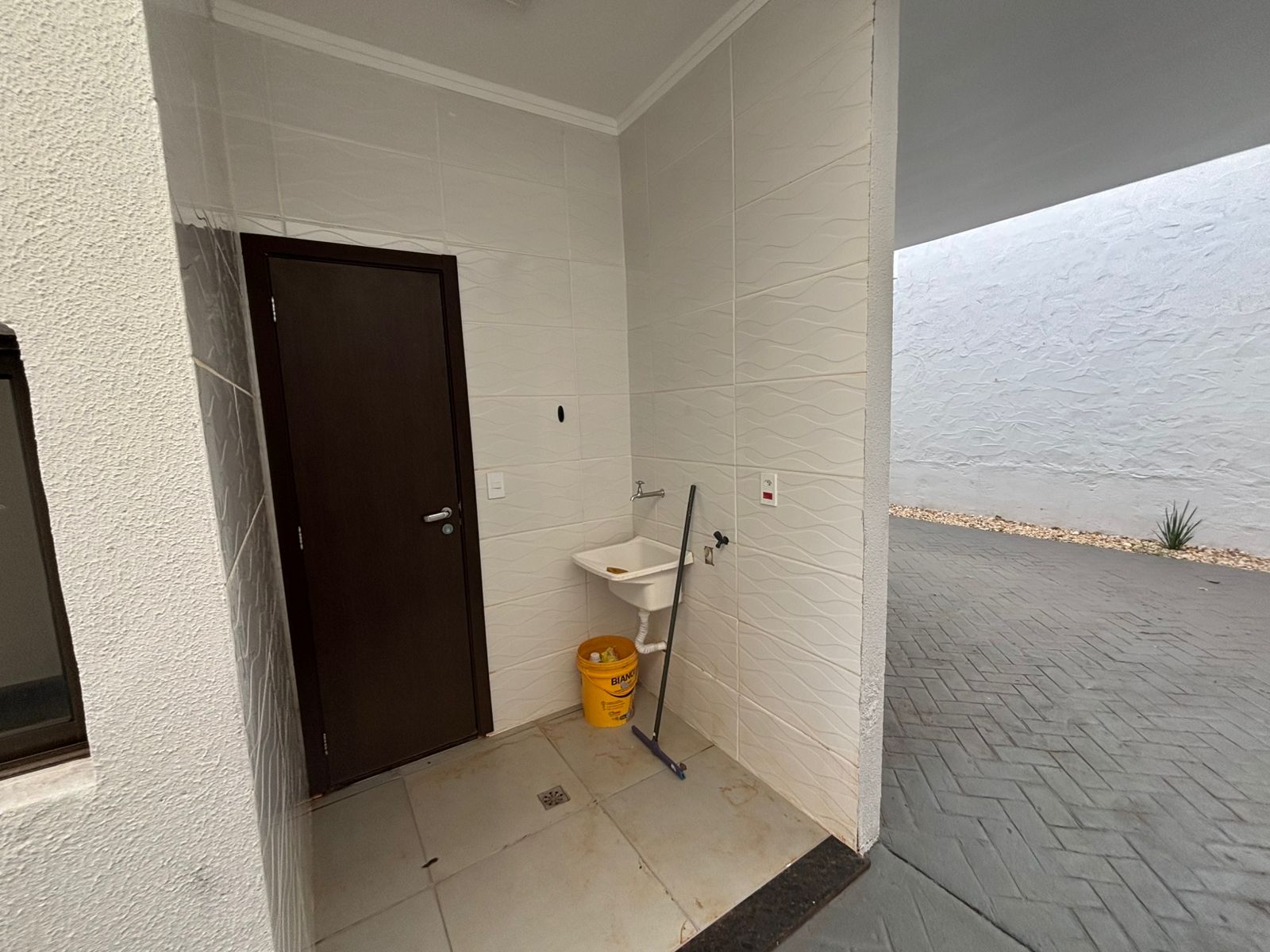 CASA À VENDA - JARDIM FORTALEZA - BRODOWSKI-SP